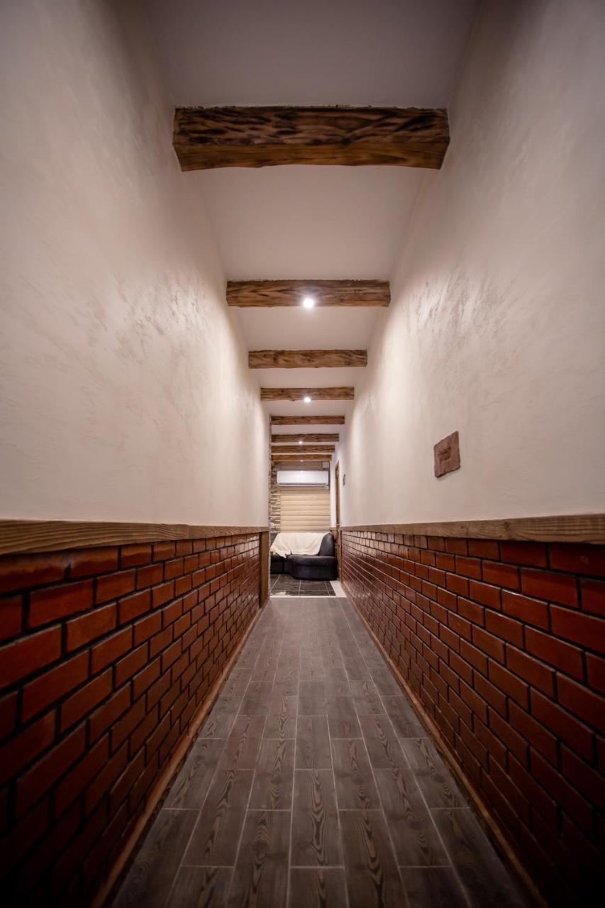Guest House Arkan Yaremche Exterior photo